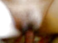 Sri Lankas tamil mor med mælk bryster