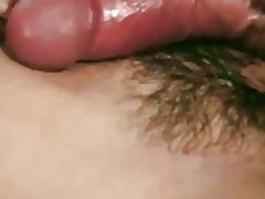 Holmes får den i røven